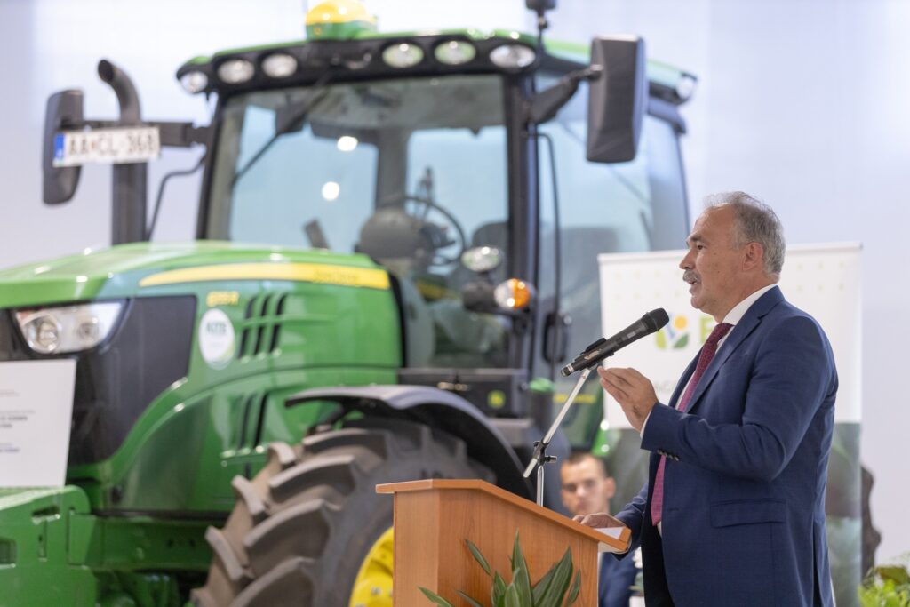 HAJDÚBÖSZÖRMÉNYBEN TARTOTTÁK AZ ORSZÁGOS AGRÁRSZAKKÉPZÉSI TANÉVNYITÓT